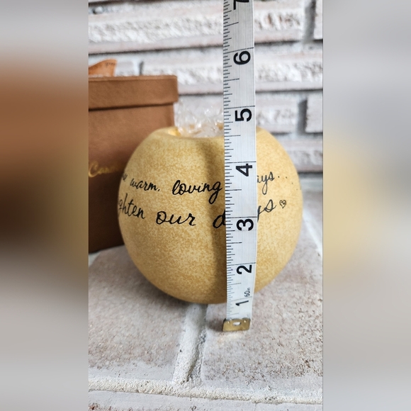 NEW Friend Comfort Candle brand new in box. - Picture 3 of 10